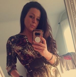 Meet your Posher, Liz